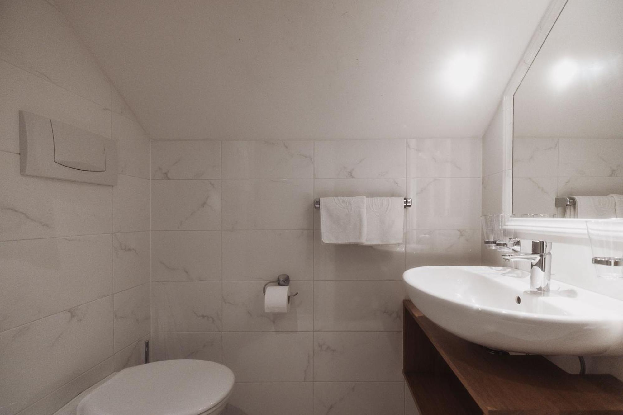 Hotel Montis - Active Nature Spa Brunico Exteriér fotografie