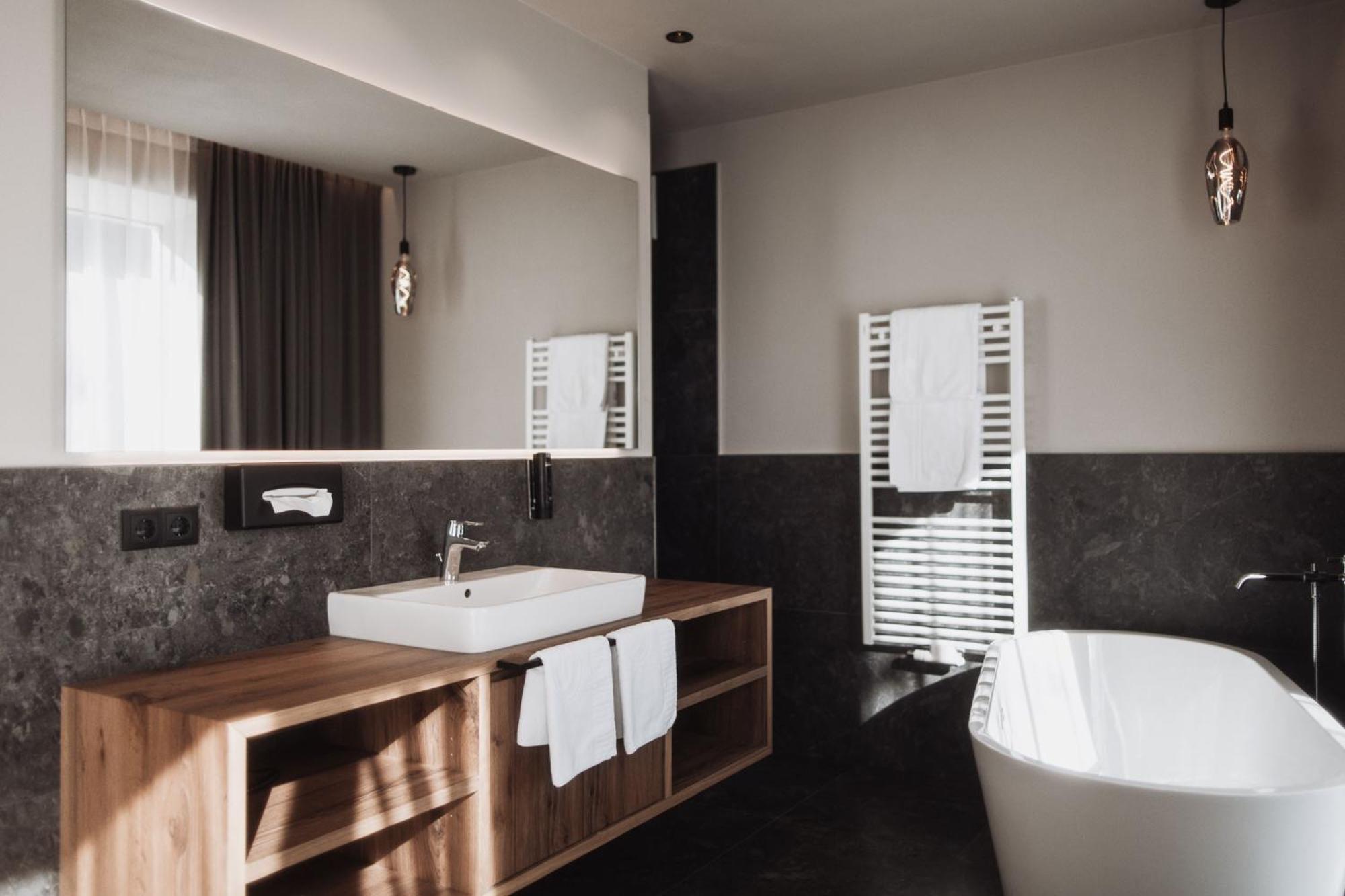 Hotel Montis - Active Nature Spa Brunico Exteriér fotografie